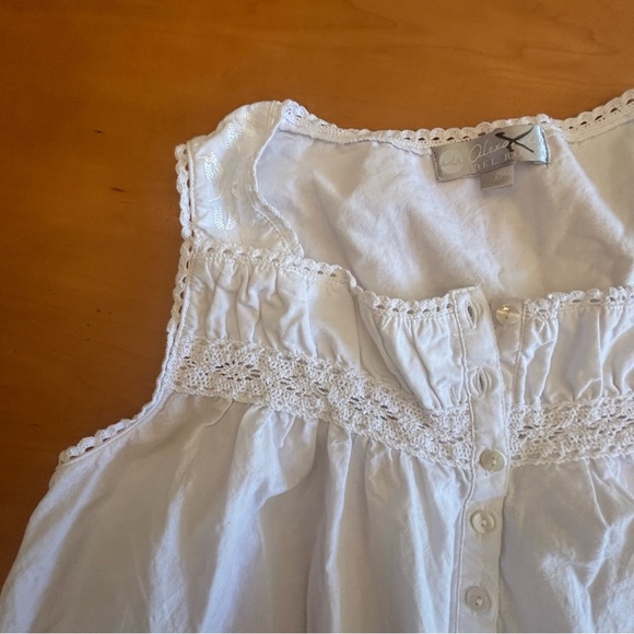 Alexander Del Rossa M women’s Victorian, white lace trim square neck nightgown - Picture 5 of 12